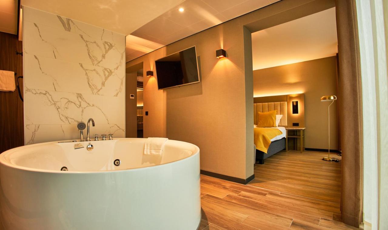Hotel Hoogeveen Buitenkant foto